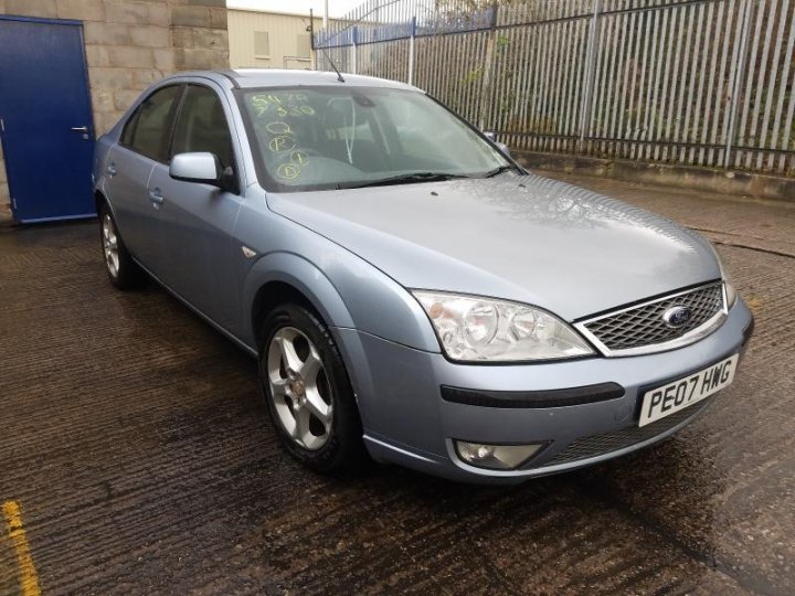 Машинокомплект FORD MONDEO 3 2007 1.8И МКПП контрактная