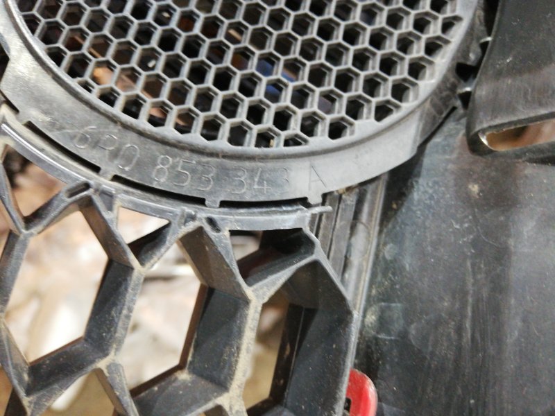 Решетка радиатора передняя Polo GTI 2012 6R1 CAV