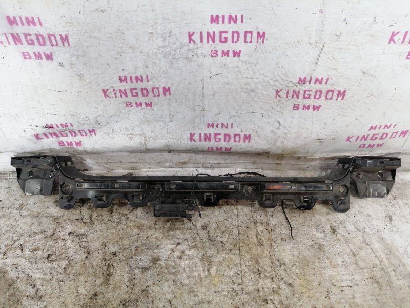 Запчасть направляющая бампера передняя BMW 3-Series 2007 E92 N46B20 51 12 7 128 247 контрактная Направляющая бампера передняя BMW 3-Series 2007 E92 N46B20 51 12 7 128 247 контрактная