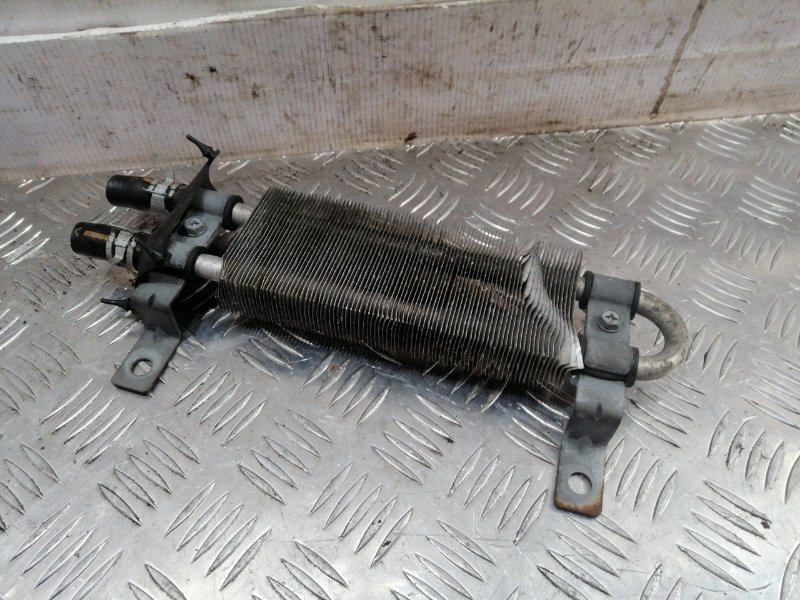 Радиатор гура G35 V36 Радиатор гура G35 V36