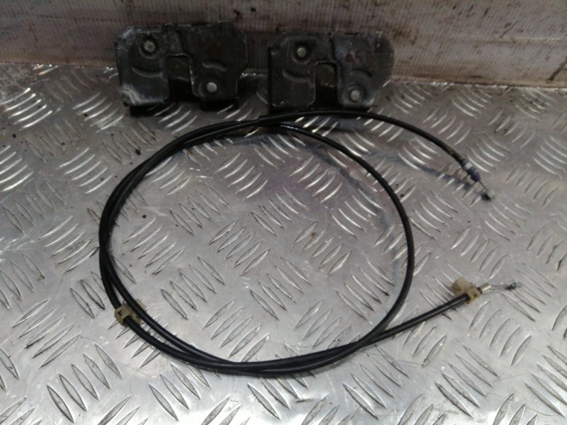 Замок капота G35 V36 Замок капота G35 V36