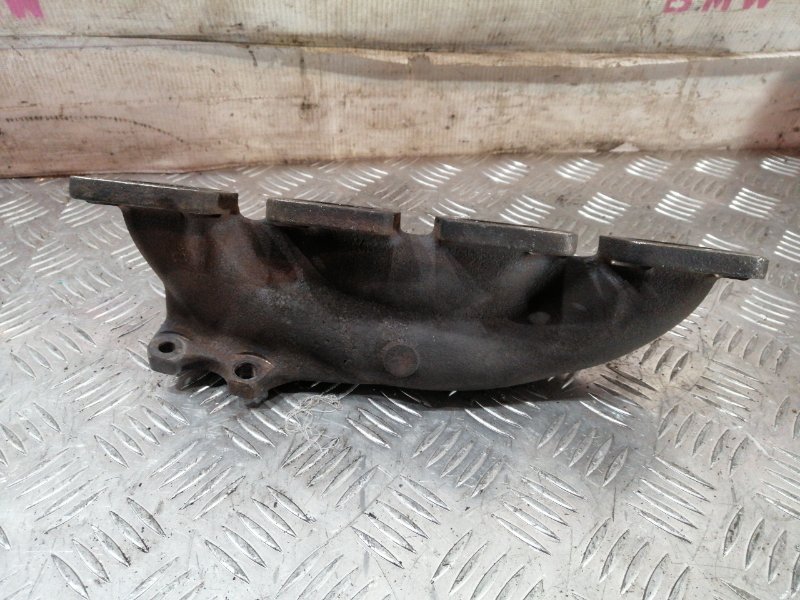 Коллектор выпускной MINI Clubman S R55LCI N18B16A Коллектор выпускной MINI Clubman S R55LCI N18B16A