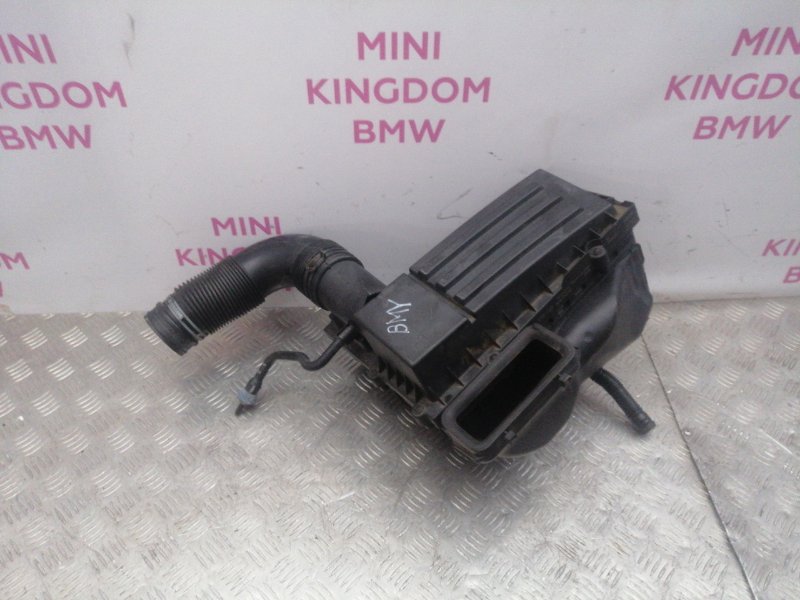 Корпус воздушного фильтра Volkswagen Jetta 5 BMY 1K0129607AC контрактная