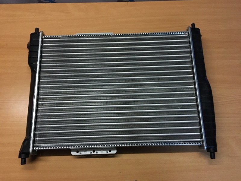 Радиатор охлаждения Lanos 1997 T100 1.4/1.5/1.6