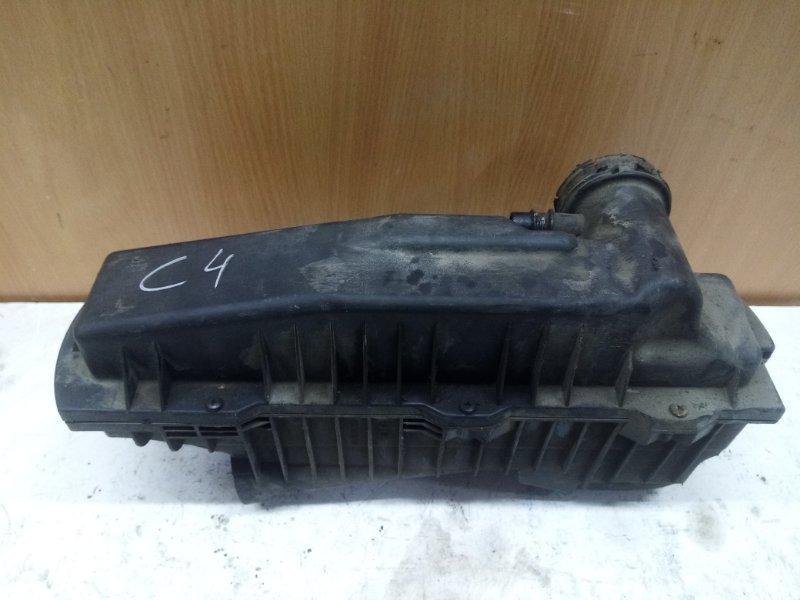 Корпус воздушного фильтра Citroen C4 2005-2011 3-ДВЕРНЫЙ 1.6 i 16v 110 (TU5JP4) Б/У