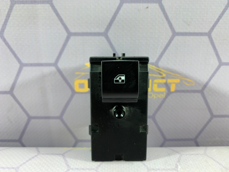 Кнопка стеклоподъемника задняя правая Opel Astra J 13301888 Б/У