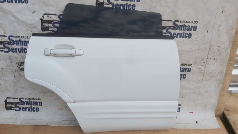 Дверь задняя правая Subaru Forester 2001 SF5 EJ205 61401FC060 контрактная