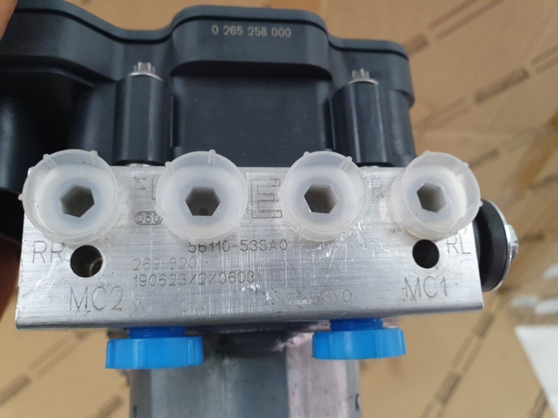 Блок abs Suzuki Vitara 2 5613053SD0000 купить Б/У id105106