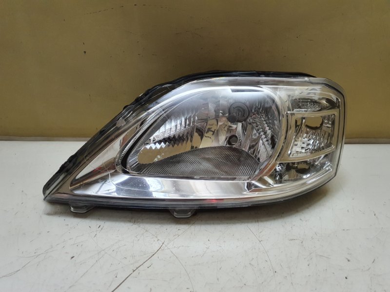 Фара передняя логан 1 рестайлинг. Renault 8200744753 фара левая.