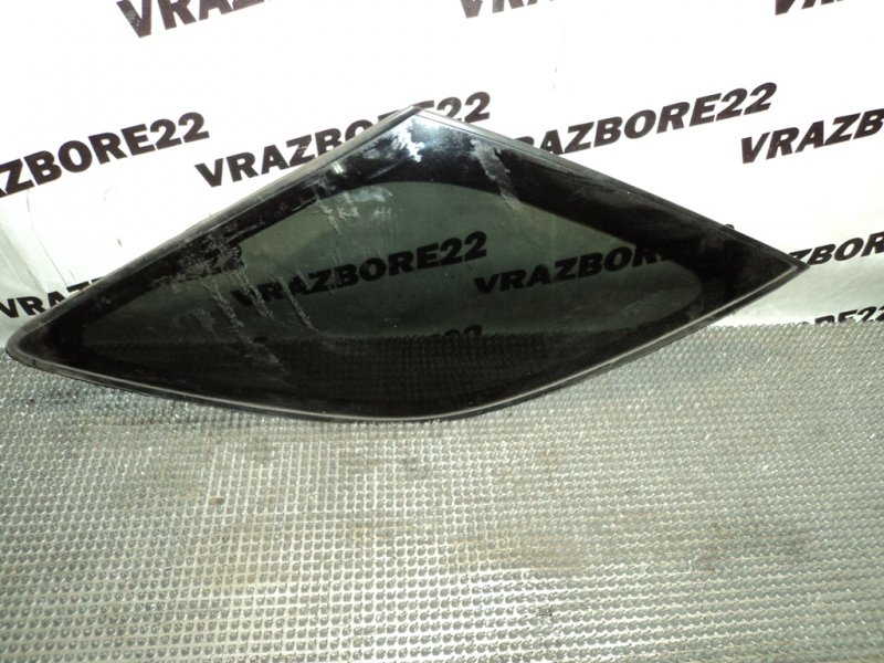 Стекло собачника левое Toyota Vista Ardeo 2001 SV50-0049092 3S-FSE 62720-32080 контрактная