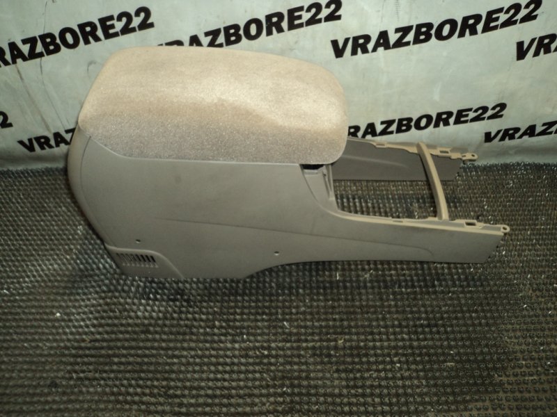 Подлокотник Toyota Camry 2004 ACV30-0285388 2AZ-FE 58905-33270-E0 контрактная