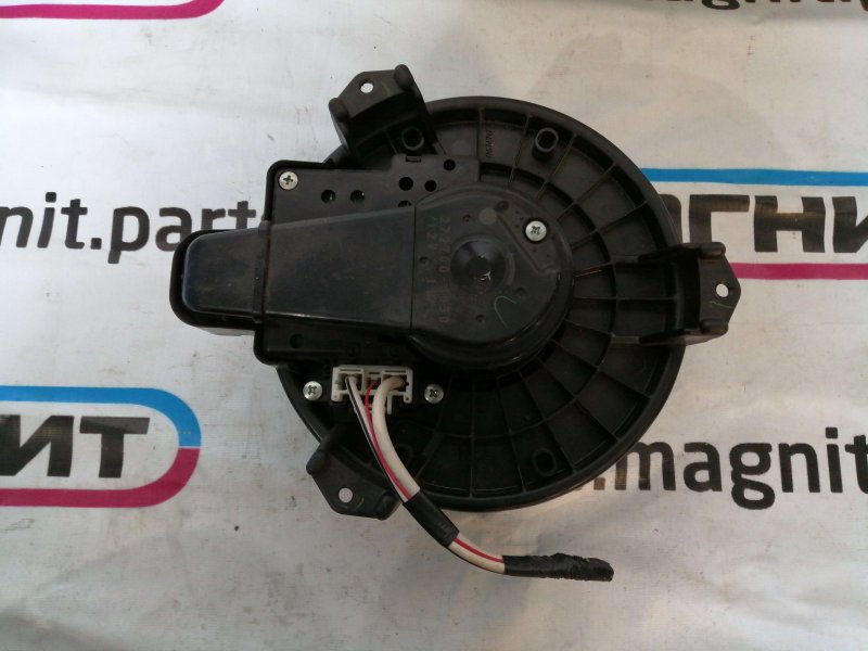 Запчасть мотор печки TOYOTA Camry ACV45 87103-48070 контрактная Мотор печки TOYOTA Camry ACV45 87103-48070 контрактная