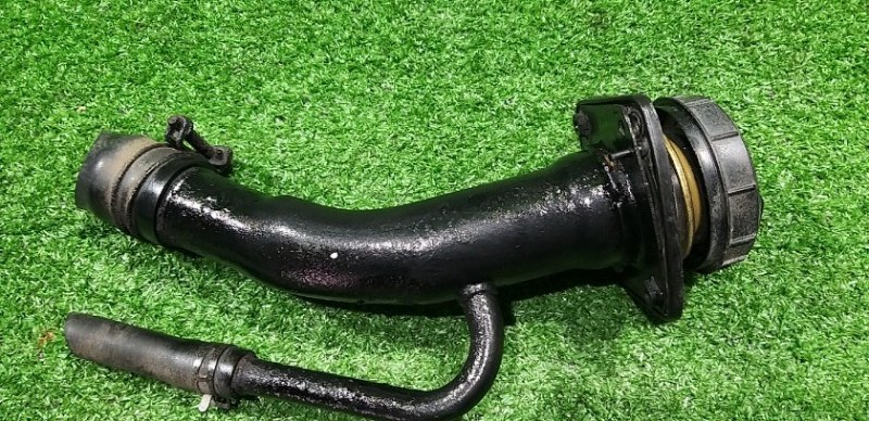 Горловина бака Jimny JB23W K6A Горловина бака Jimny JB23W K6A