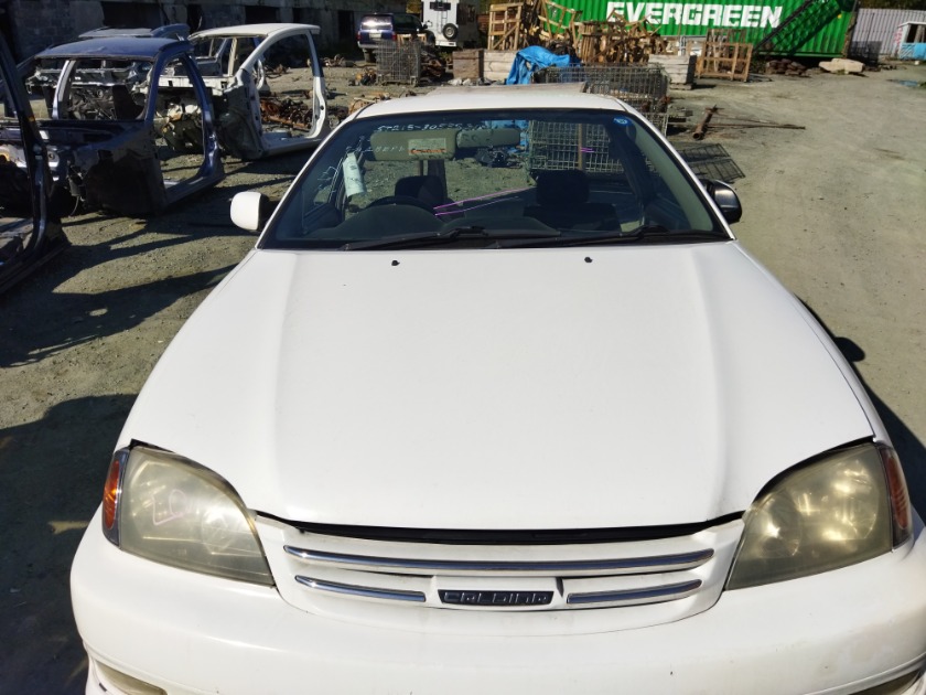 Стекло лобовое переднее TOYOTA Caldina ST215 3SFE