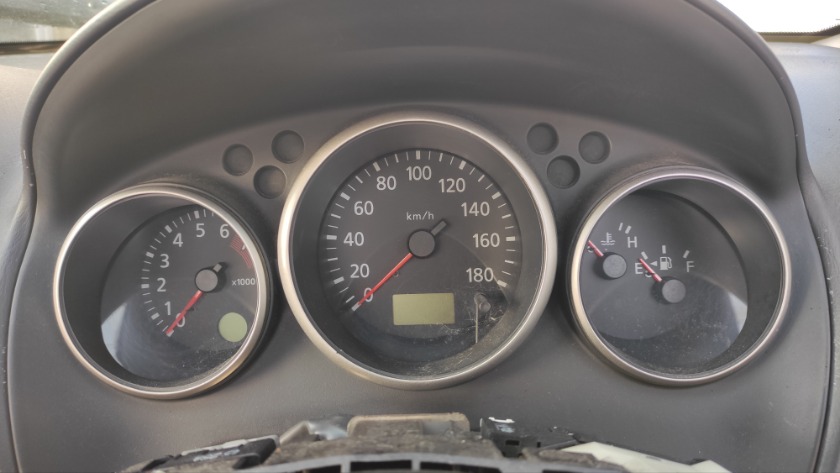 Отлетка на руль - установлено - Nissan Wingroad (Y12), 1,5 л, 2005 года аксессуа