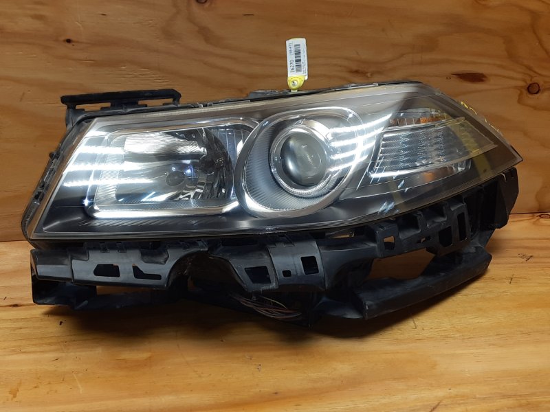 Фара передняя левая RENAULT MEGANE 2 2007 KM0U F4R771 7701064025 контрактная