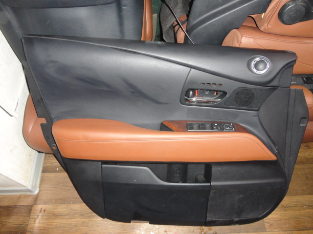 Обшивка двери передняя левая Lexus RX 2009-2015 67620-48A10-C3 контрактная
