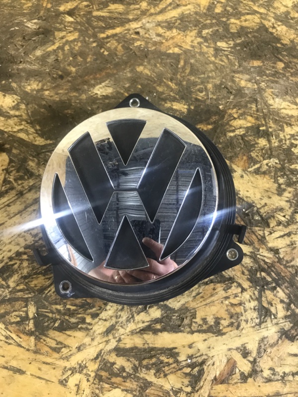 Эмблема задняя Volkswagen golf 6