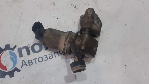 Клапан EGR Volkswagen Golf 4 2003 Хетчбек 1.4 BCA 036131503T Б/У