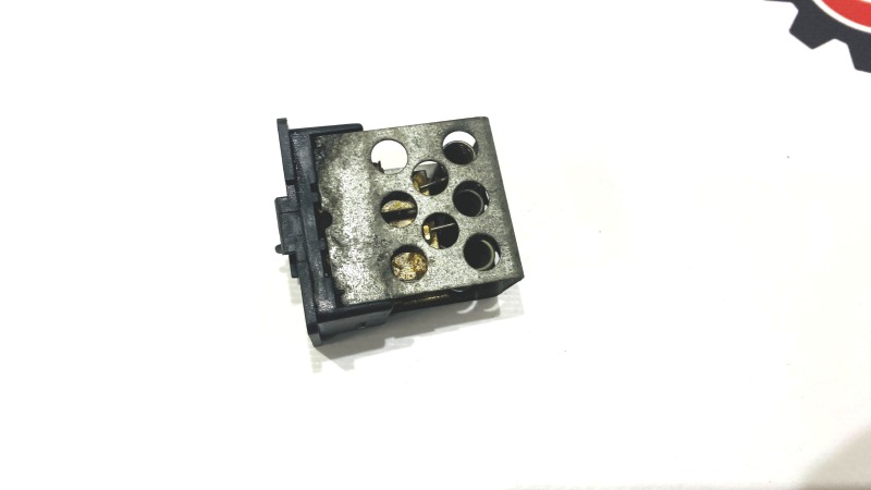 Резистор отопителя 3 series 1991 E36 1.8 M40