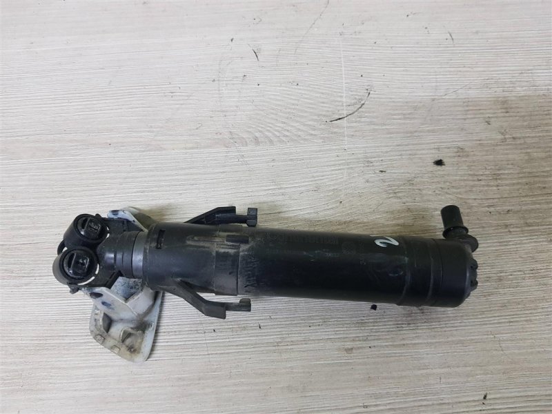 Фольксваген пассат омыватель фар. Форсунка омывателя passat b5. 1t0955103b. Passat b6 омыватель фар. 6r0955103a.
