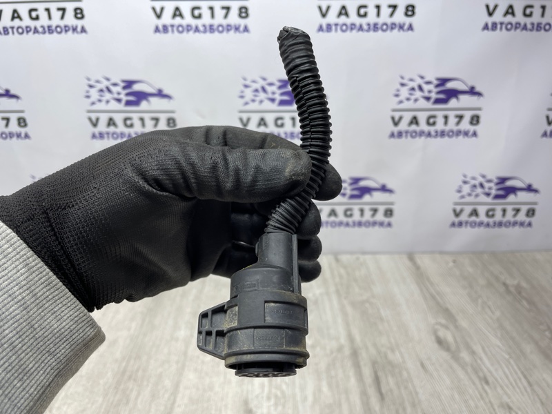 Разъем Skoda SuperB Scout CFFB 2.0 TDI