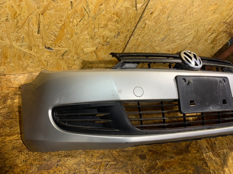 Бампер передний Volkswagen Golf 6 универсал