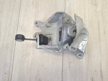 Опора двигателя правая Audi Q7 S-line 4M 2019 3.0 TDI DHXA