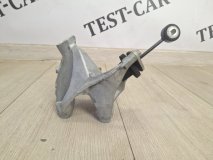 Опора двигателя левая Audi Q7 S-line 4M 2019 3.0 TDI DHXA