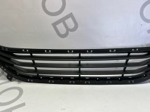 Решетка в бампер центральная Hyundai Elantra 5 2011-2014