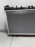 Радиатор двигателя NISSAN SUNNY B14 1997