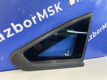 Форточка правая задняя Renault Arkana