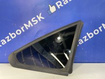 Форточка правая задняя Renault Arkana