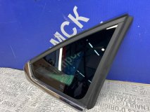 Форточка правая Renault Arkana