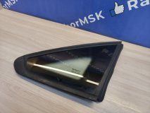 Форточка правая задняя Renault Arkana