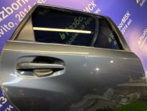 Дверь правая задняя Toyota Venza