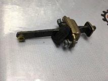 Ограничитель двери правый передний NISSAN MISTRAL KR20