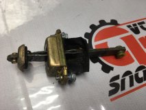 Ограничитель двери правый передний NISSAN MISTRAL KR20