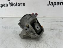 Подушка двигателя левая передняя Audi A4 B8 2013 CJEB 1.8 Gen3