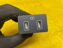Разъем USB Hyundai Tucson NX4 2021 D4HDM H719735