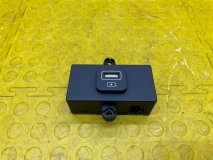 Разъем USB правый Hyundai Palisade LX2 2019 D4HB