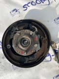 Задние ступицы заднее Subaru Forester SG5 2004 EJ-202