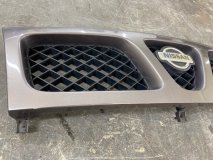 Решетка радиатора Nissan Mistral KR20 1997 TD27ETI