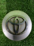 Центральные колпачки на литьё TOYOTA Центральные колпачки на литьё TOYOTA