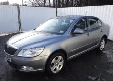 Рычаг подвески левый задний Skoda Octavia A5 2012 1.4 CAXA