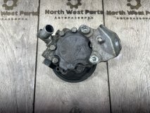 Насос гидроусилителя Mercedes-Benz E320 W211 2006 OM642.920