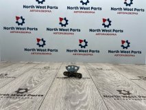 Петля двери левая задняя Mitsubishi Carisma 2002 1.6 4G92