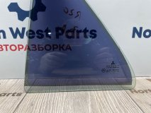 Стекло двери (форточка) левое заднее Mitsubishi Carisma 2002 1.6 4G92