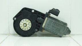 Мотор стеклоподъемника правый задний Lincoln Navigator U228 2005