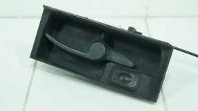 Ручка двери багажника Lincoln Navigator U228 2002+